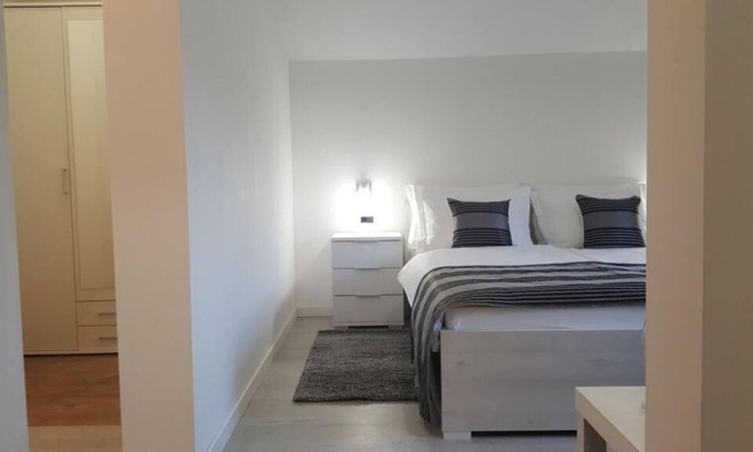 Ostarski Stanovi Cama Y Desayuno | Habitacion in Rakovica con Acondicionador, WIFI (4371-4)