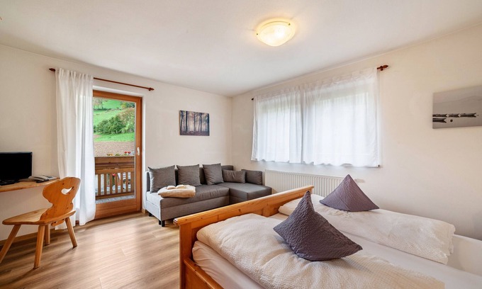 Meltina Apartamento | Habitación 'Klausthaler Zimmer 14' con vistas a la montaña, terraza compartida y Wi-Fi