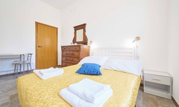 Scarlino Scalo Apartamento | Habitación 'La Lenzerina' con jardín compartido y Wi-Fi