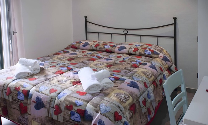 Cetara Apartamento | Room 'Monolocale Scirocco Sea View' with Sea View, Wi-Fi and Air Conditioning