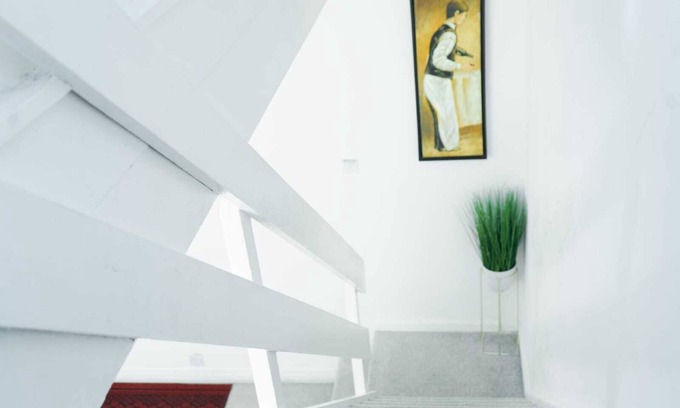 Leigh Casa | Room Number 3