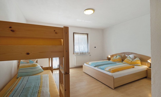 Valle Aurina Apartamento | Habitación 'Pension Waldheim 11' con vistas a la montaña, jardín compartido y Wi-Fi