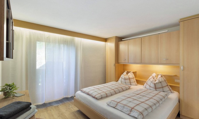 Valle Aurina Apartamento | Habitación 'Pension Waldheim 3' con vistas a la montaña, jardín compartido y Wi-Fi