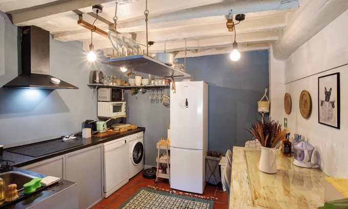 Castanheira de Pera Casa | Room 'Quarto Menta' with Mountain View, Shared Pool and Wi-Fi