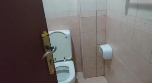 Al Qasimia Apartamento | ROOM RENTAL SHARJAH