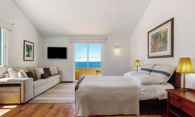 Jardim do Mar Apartamento | Habitación 'Suite Bela Vigia 1' con piscina compartida, jardín compartido y Wi-Fi