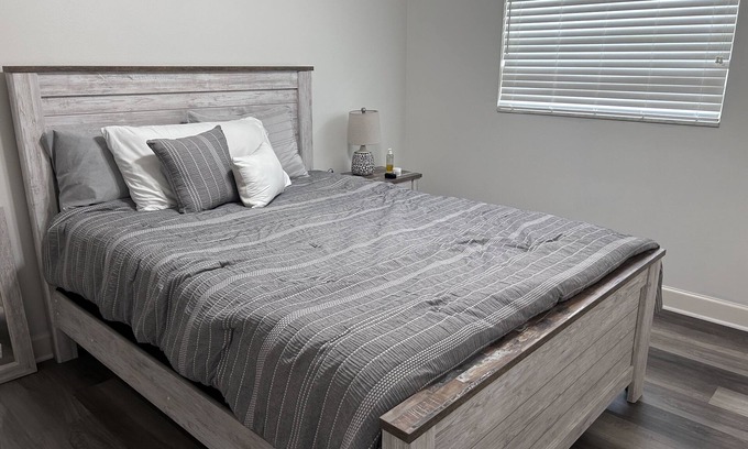 Villa De Palmas Cama Y Desayuno | Room to rent for the week or the month!