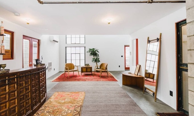 Little Italy Apartamento | Amplia y moderna hacienda en Little Italy