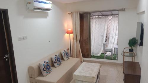 Pali Hill Apartamento | Room with a balcony near the sea