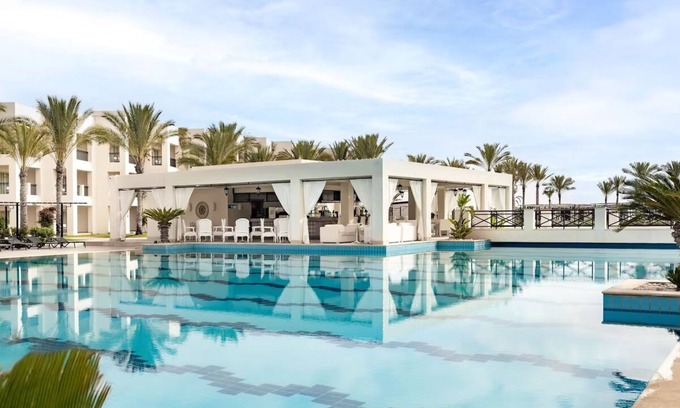 Marsa Matruh Hotel | Room with Side Sea View Close to Almaza Bay Beach - Breakfast Included