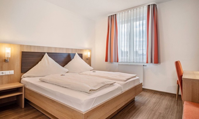 Ebenweiler Apartamento | Habitación 'Zimmer 8' con terraza compartida, jardín compartido y Wi-Fi