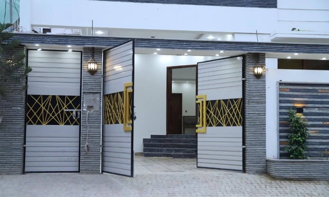 PECHS Casa | Roomi Rezidor Guest House