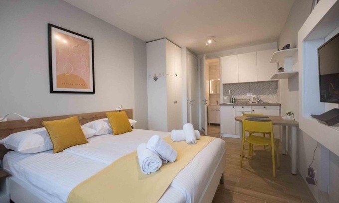 Zagreb Casa | Roomies Zagreb