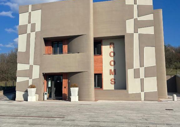 Lioni Casa | Rooms affittacamere