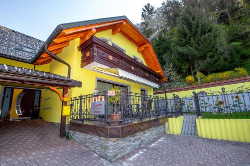 Begunje na Gorenjskem Casa | Rooms Močilnik