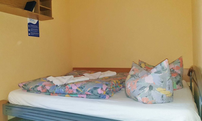 Hoyerswerda Cabaña | Habitaciones - Pension Henze
