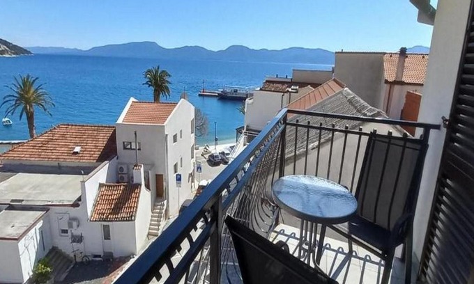 Gradac Casa | Rooms Providenca