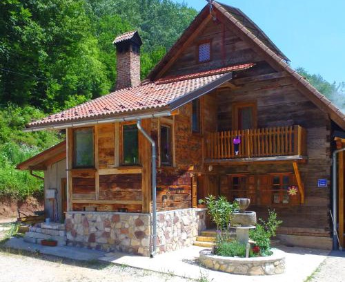 Veljun Casa | Rooms S&I Korana