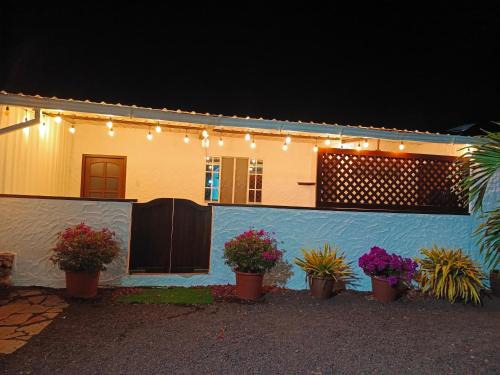 Puerto Baquerizo Moreno Casa | Rooms with private bathroom and kitchen