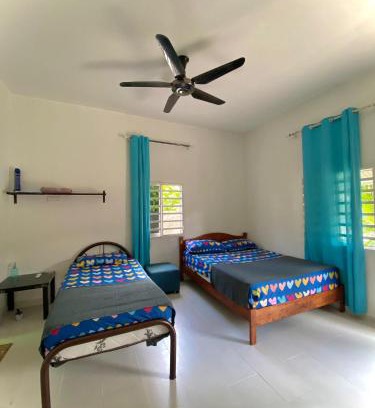 Batu Buruk Casa | roomstay batu buruk