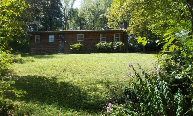 Tannersville Casa | Una casa de alquiler de vacaciones en Hemlock Haven con mucho espacio recién inaugurado / julio de 2019