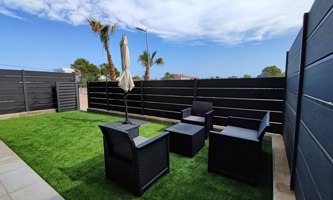 Roques Daurades Apartamento | ROQUES DAURADES III - VIVIENDA CON JARDÍN PRIVADO