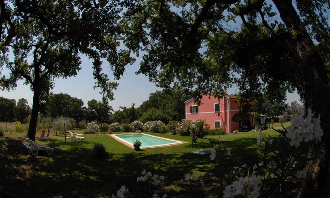 San Lorenzo Nuovo Apartamento | Rosa: apartamento en casa de campo