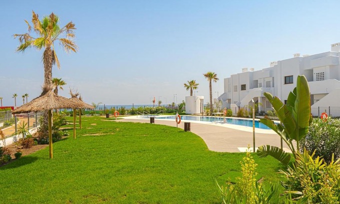 Mar de Pulpi Apartamento | Rosa Chenz