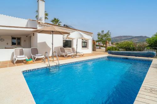 Viñuela Villa | Rosa