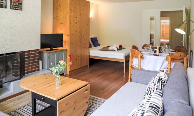 Noveli Apartamento | Rosablanche C21 by Interhome