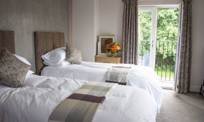Lytchett Matravers Cama Y Desayuno | Rose and Crown