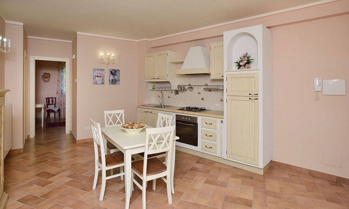 Crocemaroggia Otro | Rose apartamento en casa de campo con jardín y piscina