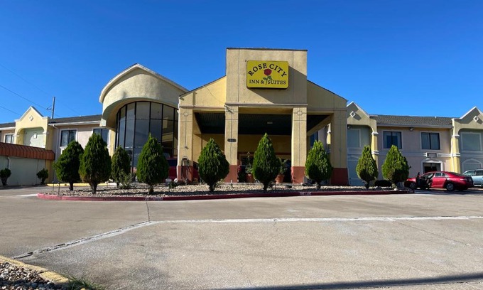 Tyler Hotel | Rose City Inn & Suites