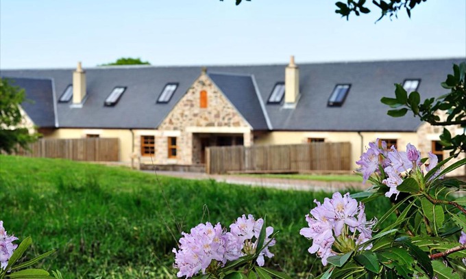 Linlithgow Apartamento | Rose Cottage at Williamscraig Holiday Cottages