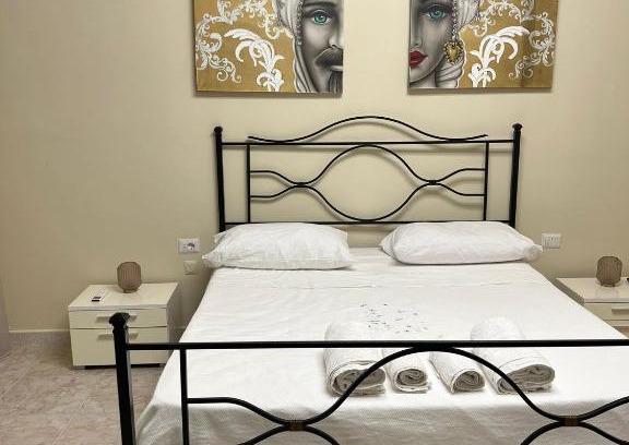 San Felice a Cancello Casa | Rose house