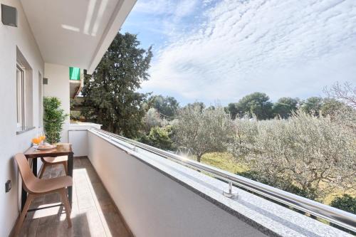 Valbandon Apartamento | rose