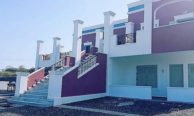 Kamari Apartamento | Rose Suites