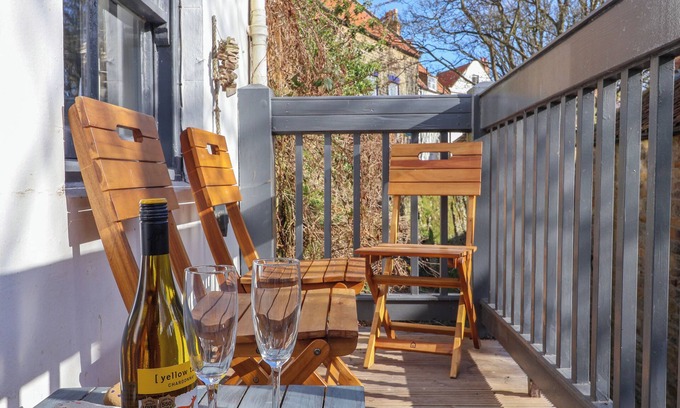 Whitby Cabaña | Roseberry Cottage