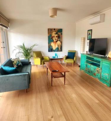 Rosebud Casa | Rosebud Retro Retreat
