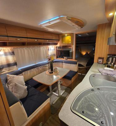 Muenchberg Otro | Rosenzauber Luxux-Caravan 5 Sterne
