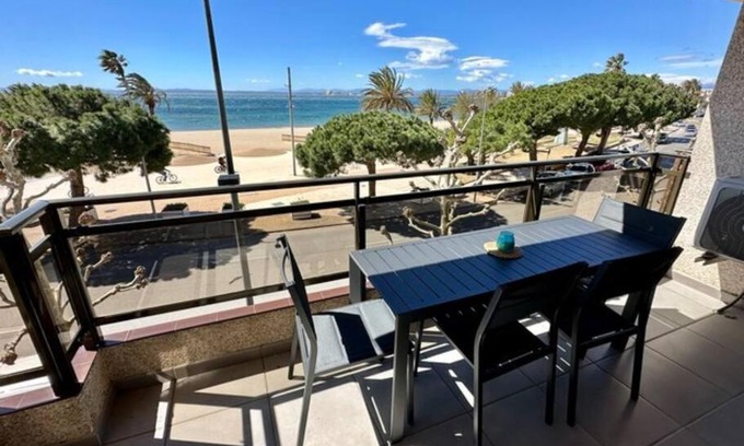 Centro de Roses Apartamento | Roses Apartments - Marivent (2rooms) Vistas frontales al mar