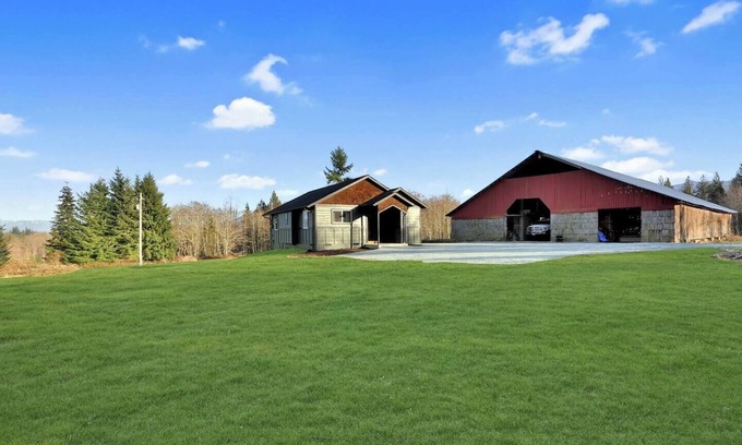 Sedro-Woolley Casa | Bacus Homestead Little House