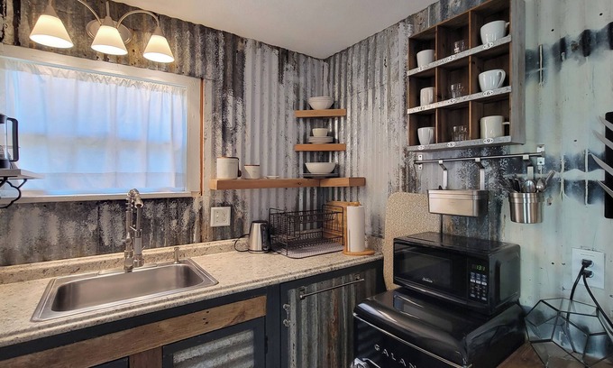 Medford Casa | Rosewood Studio by WanderLodges