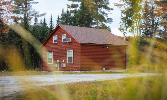 Bethlehem Cabina | Rosewood Villa: Brand-New Log Cabin Retreat