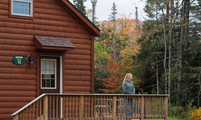 Bethlehem Cabina | Rosewood Villa: New Log Cabin Getaway