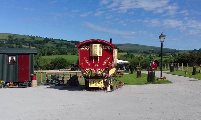 Rhayader Cabina | Rosie Gypsy Wagon - Una Habitación , Capacidad 2
