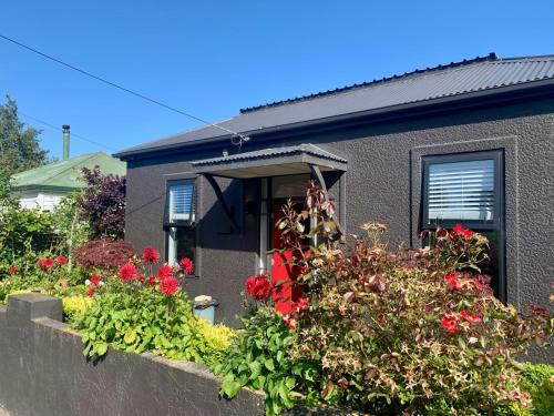 Kaikorai Casa | Roslyn Business Studio - 2 bedroom