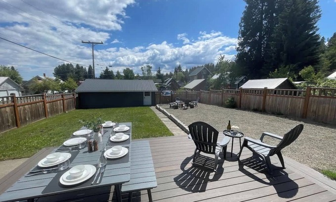 Roslyn Casa | Roslyn Retreat w/ RV Parking, MTB, Walk Downtown