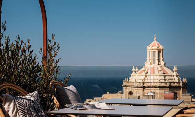 Valletta Hotel | Rosselli