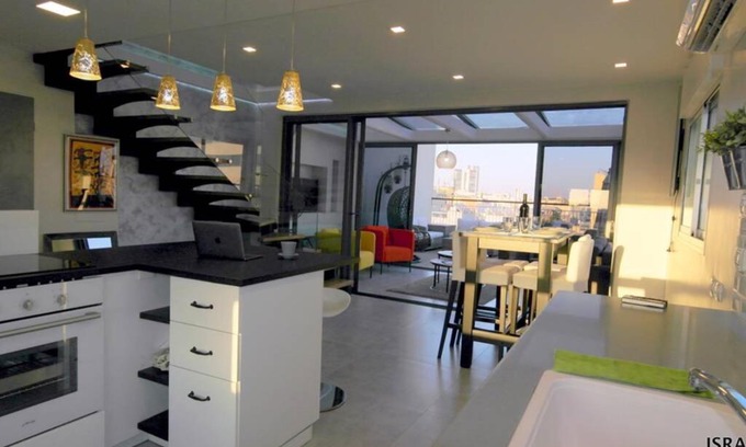 Florentin Apartamento | Rothschild Area - Luxury Duplex Penthouse